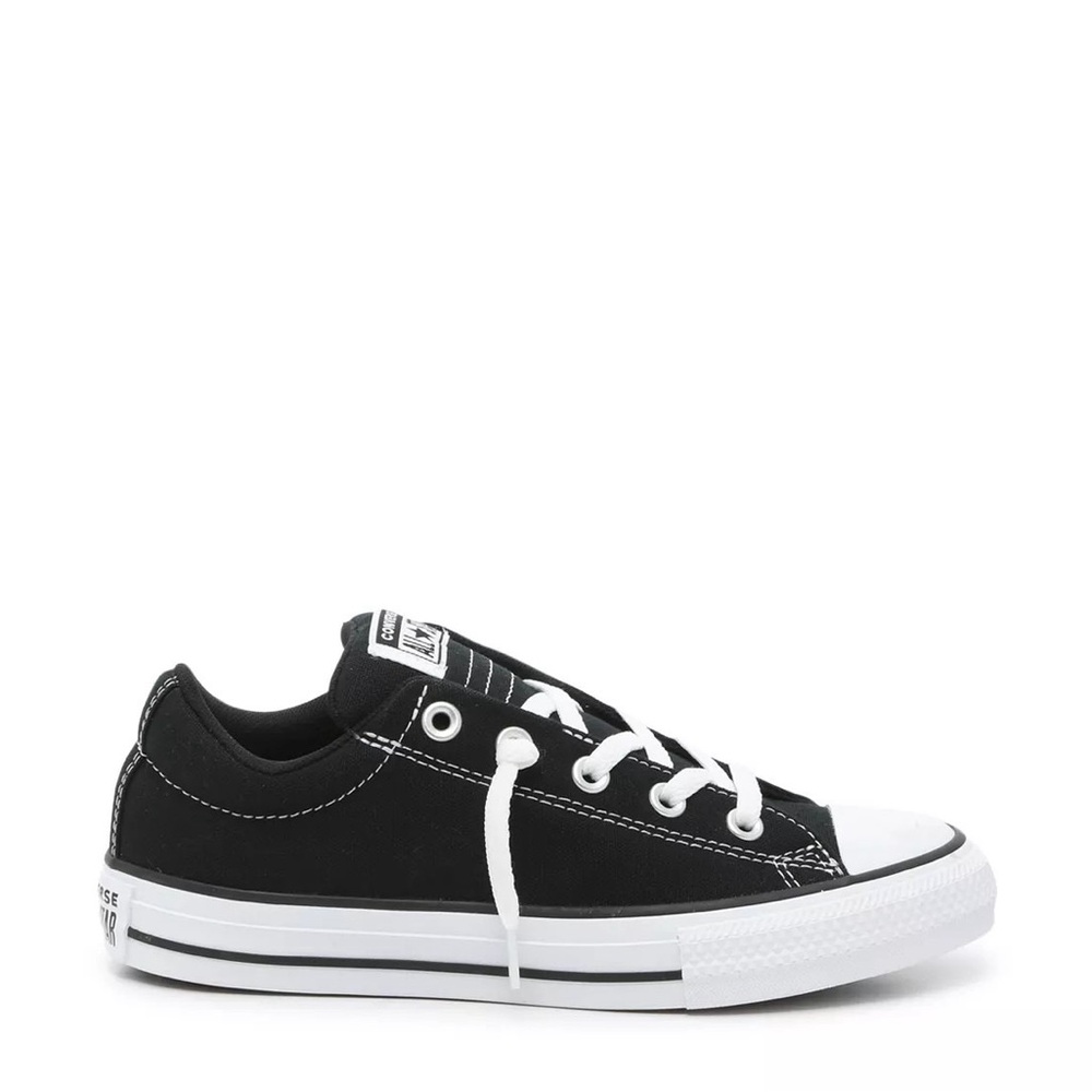 Chuck Taylor All Stars Gs Sneaker kids’ size 3 women’s size 5